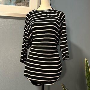 Black and white striped long sleeve Tshirt Tickled Teal Sz 3XL